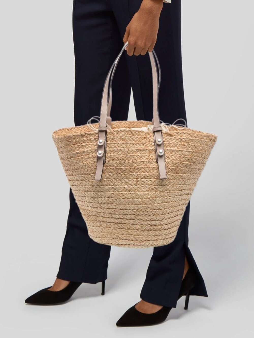 BTB Los Angeles Straw Bucket Bag